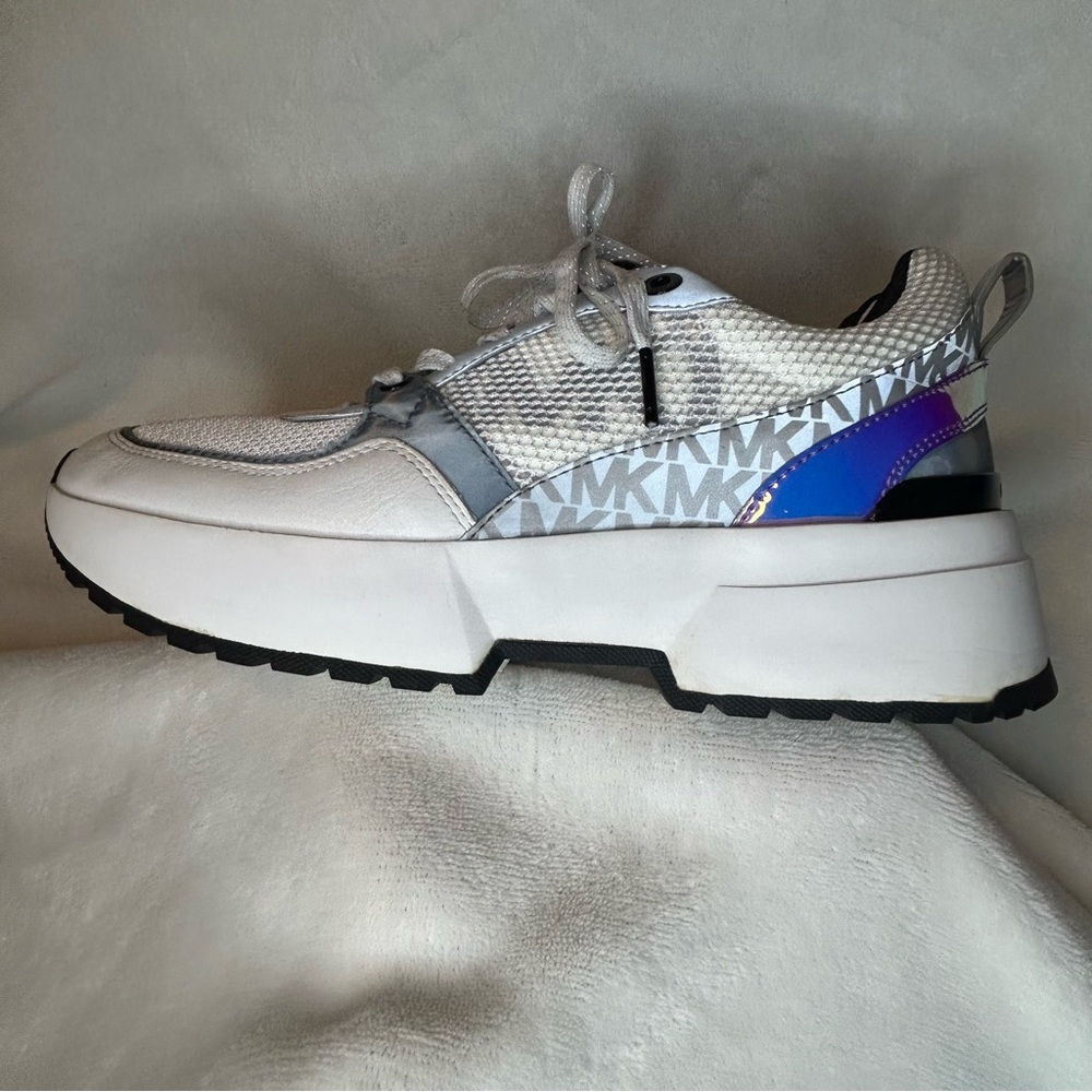 Michael Kors Ballard Women’s Training Shoes Sneakers in Optic White Size 8 - Picture 2 of 13